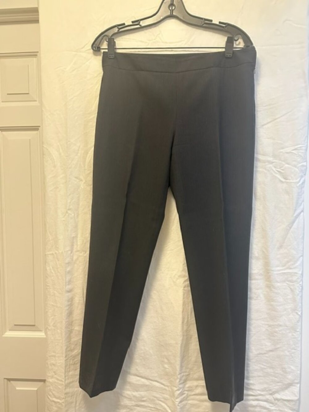 DKNY Pants. Sz 6. Black. For Work.